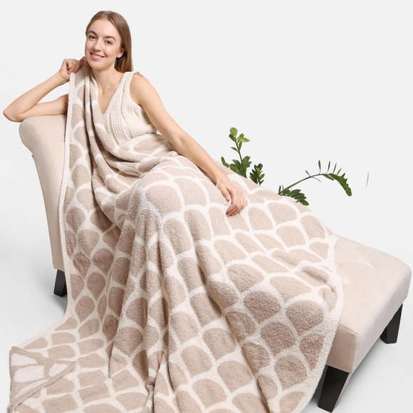 P/S Mermaid Scale Luxury Soft Throw Blanket·50x60·Super Soft Throw·ComfyLuxe - Picture 5 of 7